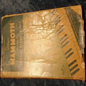 Robbins Mammoth Collection of Famous Piano Music No.1